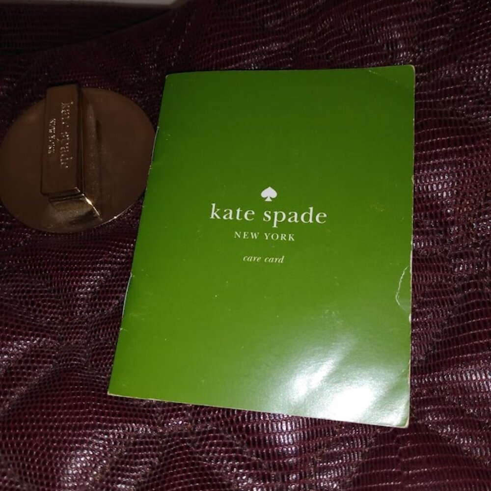 Kate Spade New York: Large double handle Handbag with green care card. - Picture 7 of 9